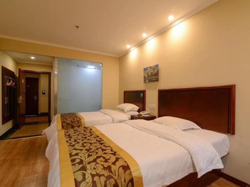 Greentree Inn Jiangsu Zhenjiang Dingmao Industrial Park Wode Square Express Hotel Exteriör bild