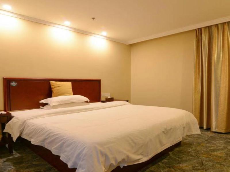 Greentree Inn Jiangsu Zhenjiang Dingmao Industrial Park Wode Square Express Hotel Exteriör bild