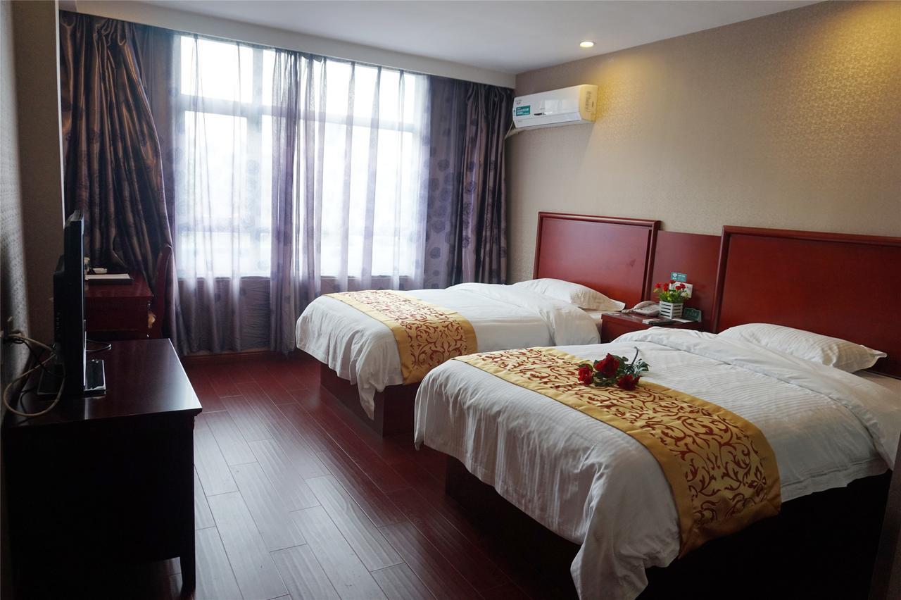 Greentree Inn Jiangsu Zhenjiang Dingmao Industrial Park Wode Square Express Hotel Exteriör bild
